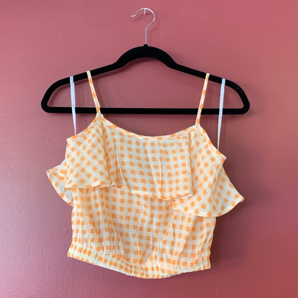 mine Tops - ☀️3/$20☀️Orange & White Crop top